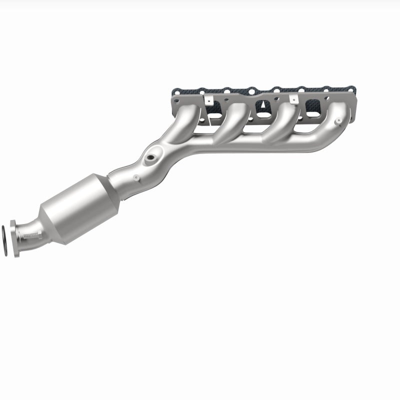 MagnaFlow Direct Fit Catalytic Converter Infiniti/Nissan Truck 8 5.6L P/S Manifold (49 State)