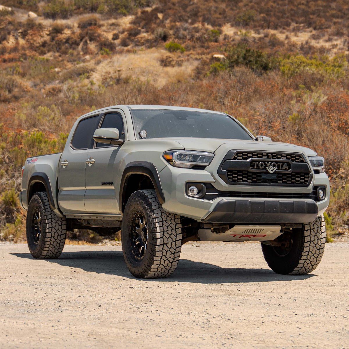 2005-2023 Toyota Tacoma 2.5 Smooth Body Shocks | DCA Remote Reservoir