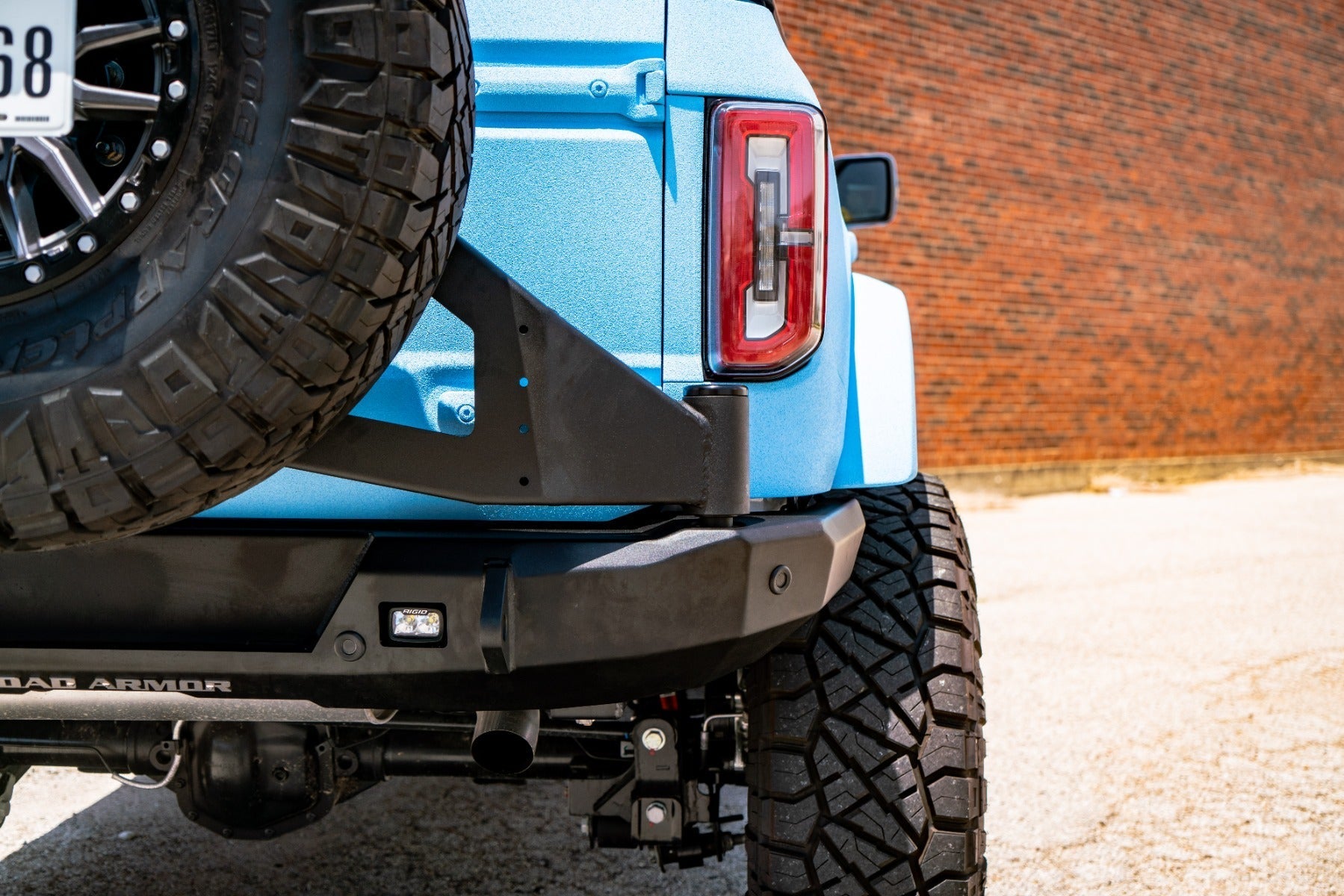Stealth Rear Non-Winch Bumper | Tire Carrier - Texture Black 2021-2025 Ford Bronco
