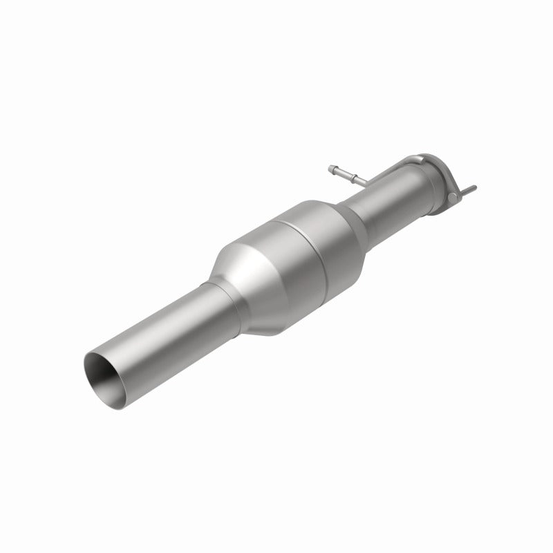 MagnaFlow Direct Fit Catalytic Converter 03-05 Ford F250/350 SD 6.0