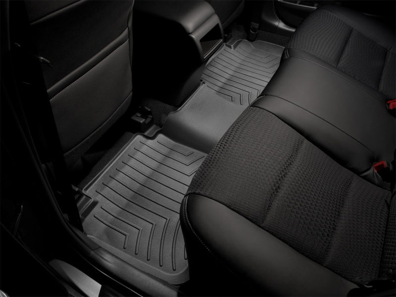 WeatherTech 16-23 Toyota Tacoma Double Cab Rear FloorLiner - Black