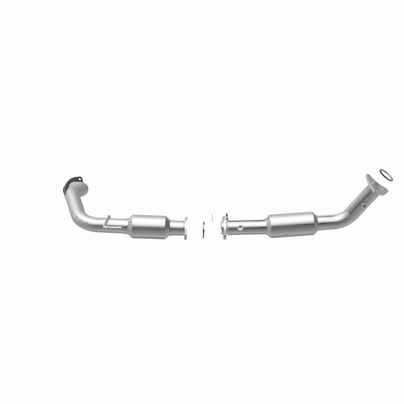 MagnaFlow Direct Fit Catalytic Converter 08-15 Toyota Sequoia