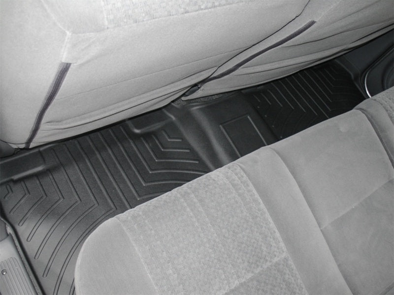 WeatherTech 04-06 Toyota Tundra Double Cab Rear FloorLiner - Black