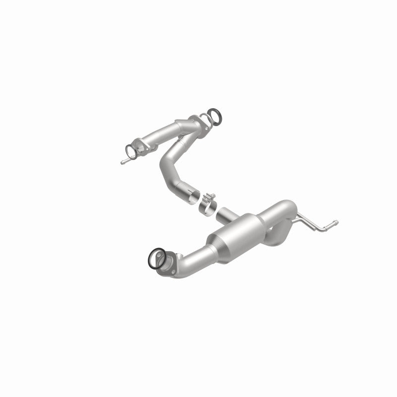 MagnaFlow Direct Fit Catalytic Converter 05-11 Toyota Tacoma 4.0L