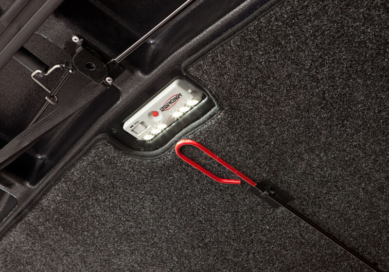 UnderCover 2025 Ram 1500 5ft 7in Short Bed Elite LX Bed Cover - PXJ - Diamond Black Crystal Pearl
