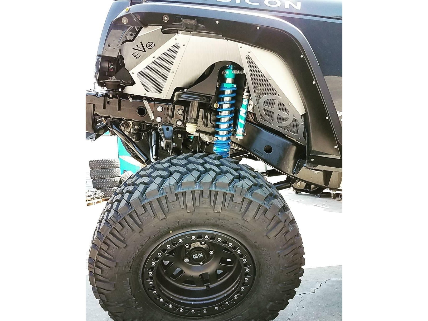Jeep Wrangler KING Coilover Conversion Kit. Front Bolt On (BLACK) FOR JK/JKU 2 DOOR & 4 DOOR  2007-2018