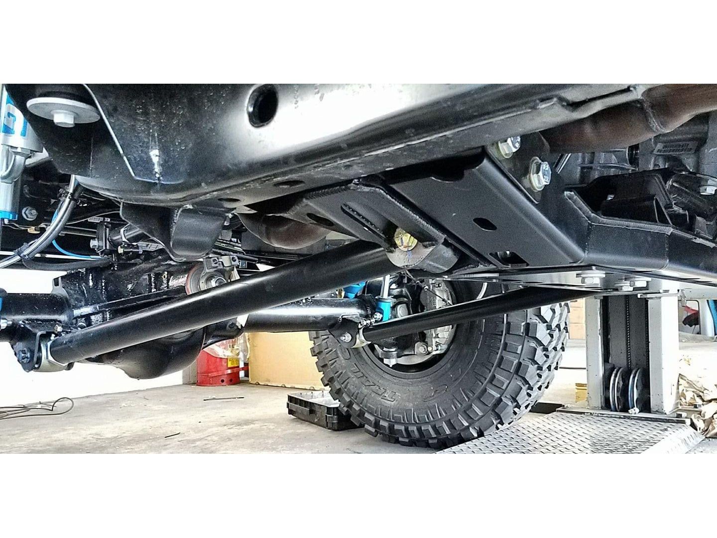 HIGH CLEARANCE LONG ARM UPGRADE FOR JK/JKU