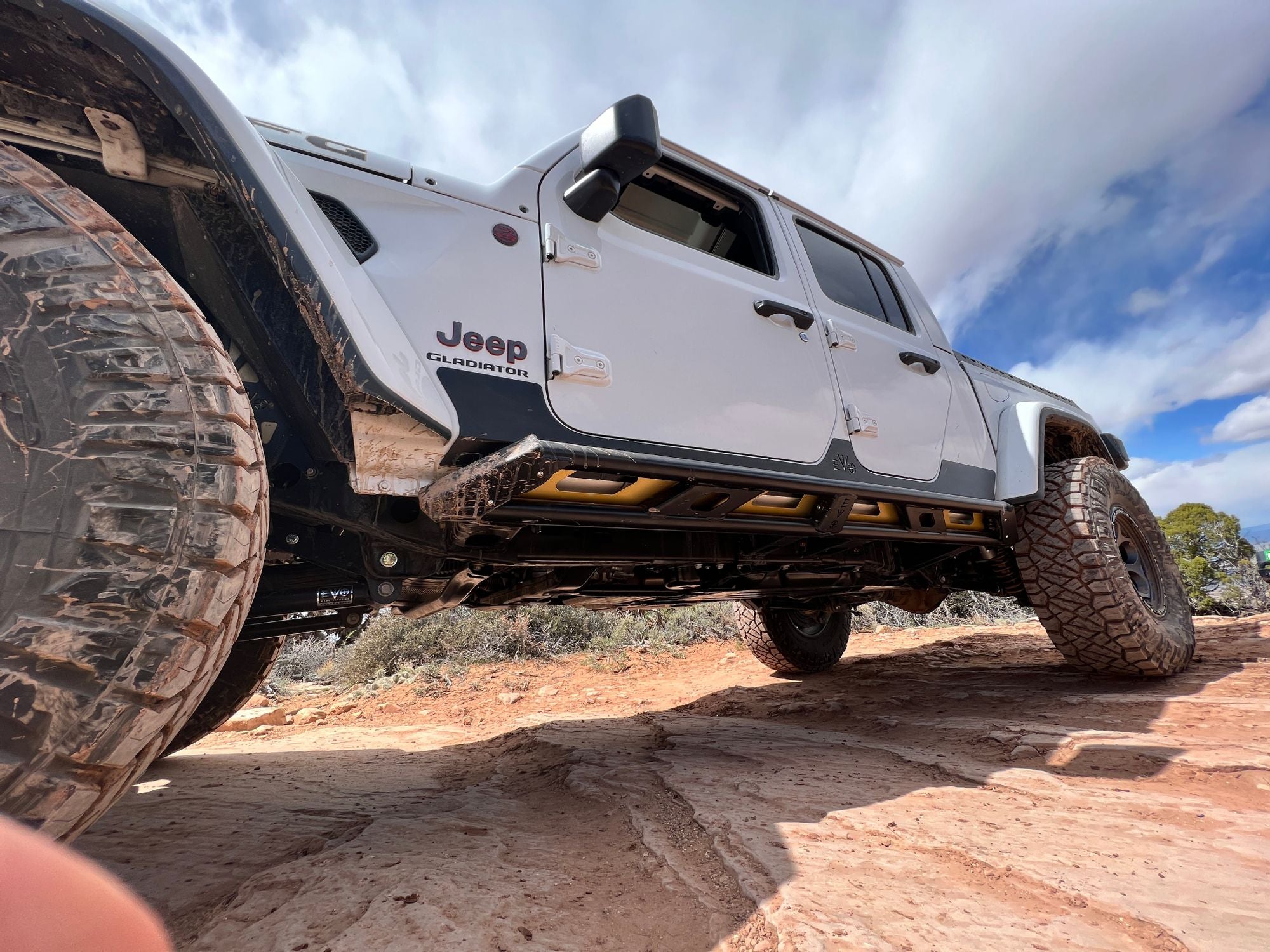 Jeep Gladiator JT KSPEC Rock Sliders