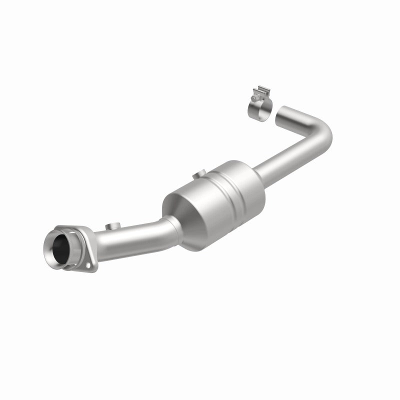 MagnaFlow Direct Fit Catalytic Converter 2011-2014 F-150 3.7L Underbody