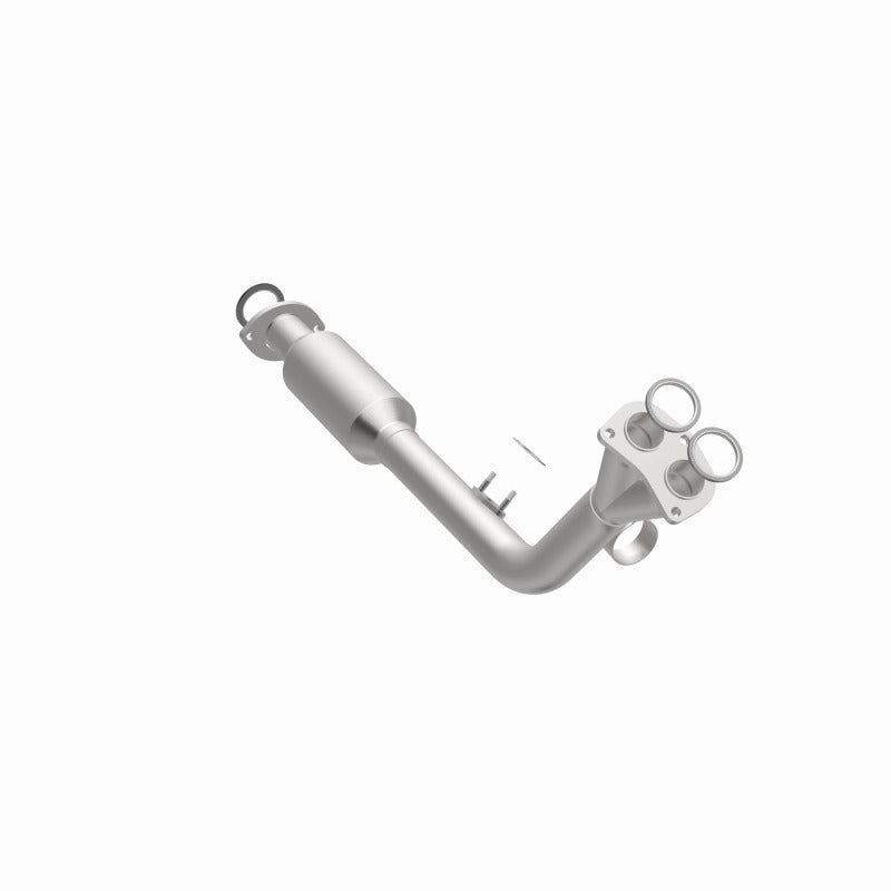 MagnaFlow Direct Fit Catalytic Converter California Grade 96-98 Toyota 4Runner 2.7L
