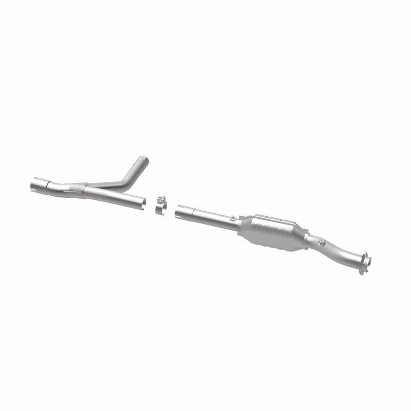 MagnaFlow Direct Fit Catalytic Converter 04-05 Dodge Ram 1500 Pickup 5.7L P/S