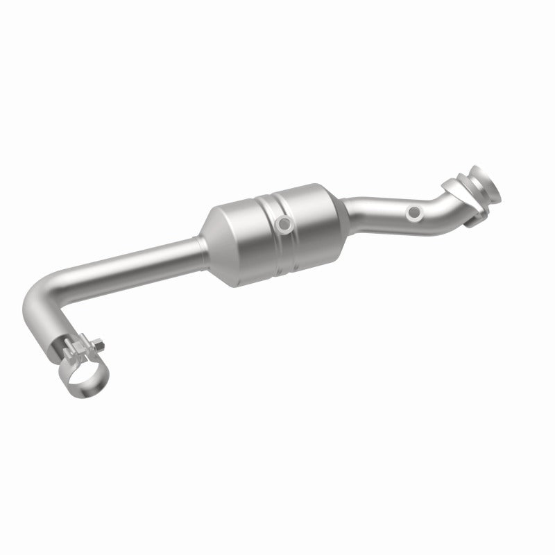 MagnaFlow Direct Fit Catalytic Converter 2011-2014 F-150 3.7L Underbody
