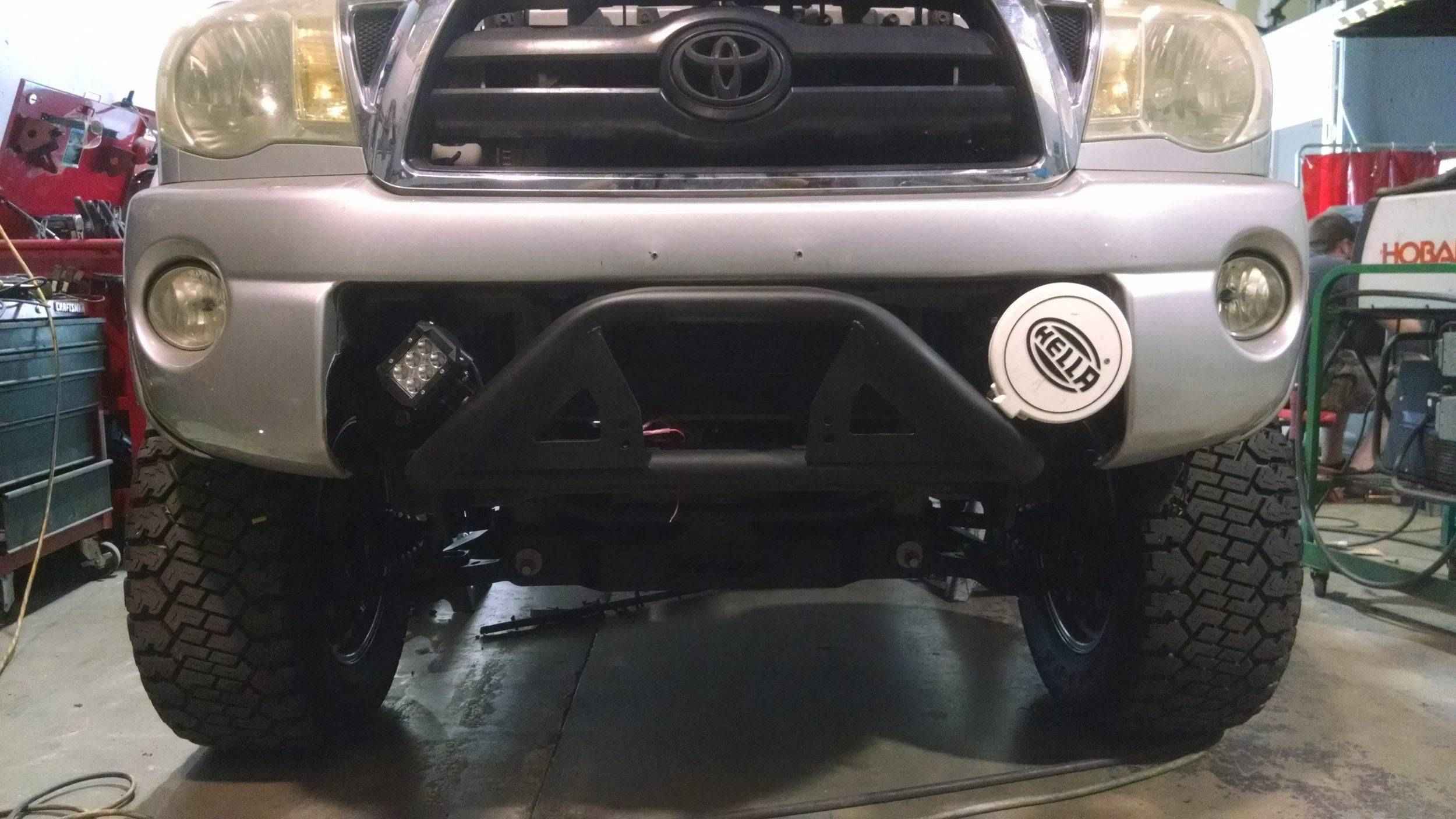 2005-2015 Toyota Tacoma Winch Mount for Heavy Duty Performance