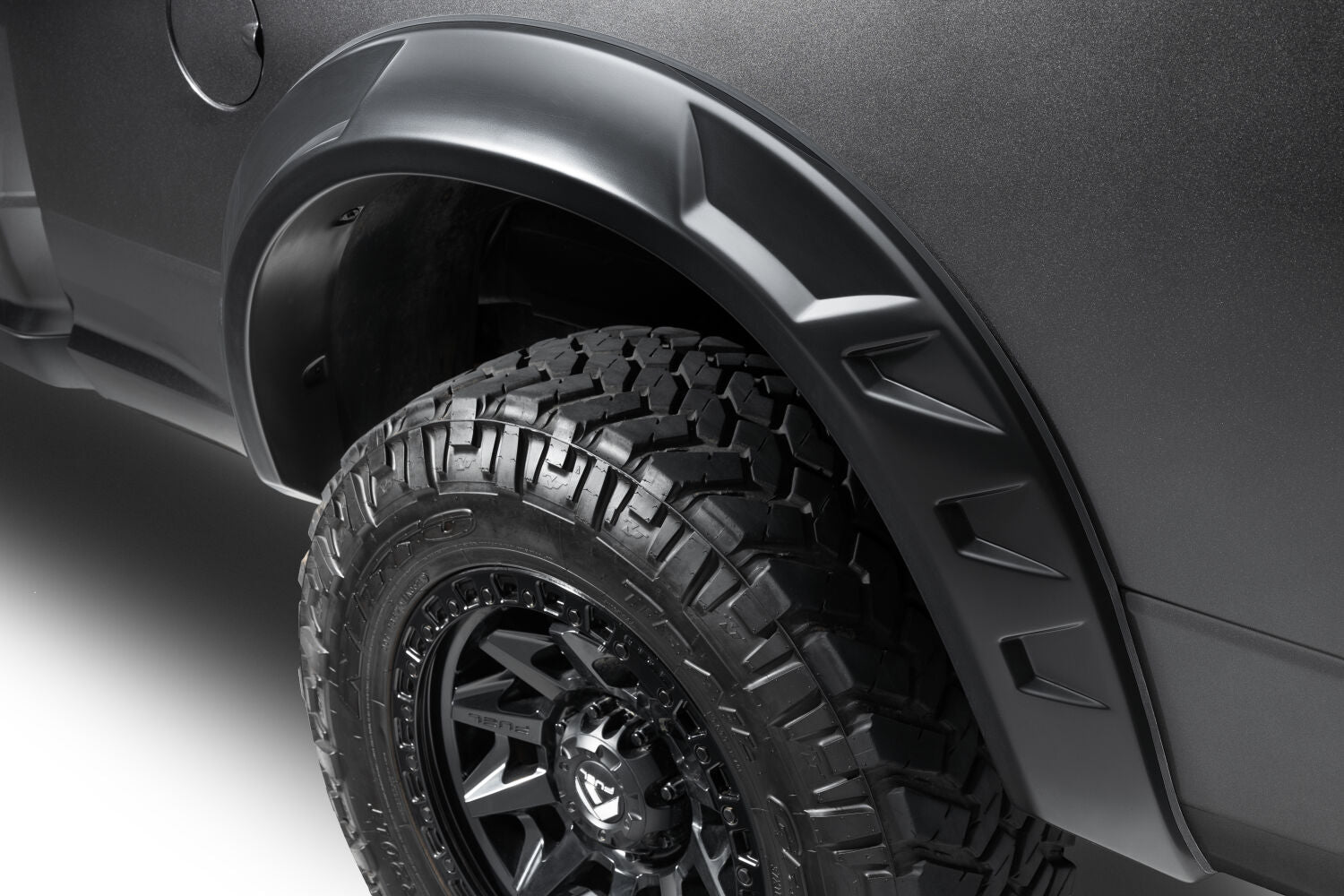 husky-liners-drt-fender-flares-2020-ram-2500-2805938-ov-200.jpg