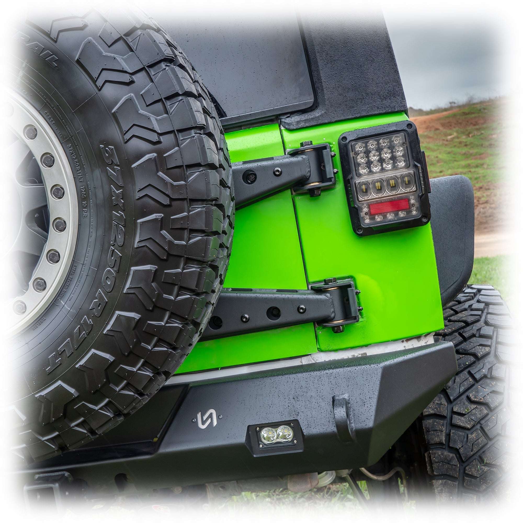 Tire Carrier and Tailgate Reinforcement for Jeep Wrangler JK
