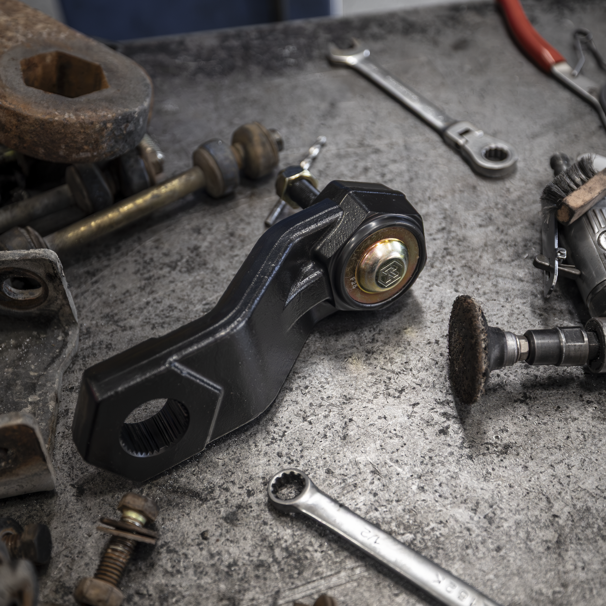 Kryptonite Uni-Spline Pitman Arm for 1988-2010 Chevy/GMC Trucks