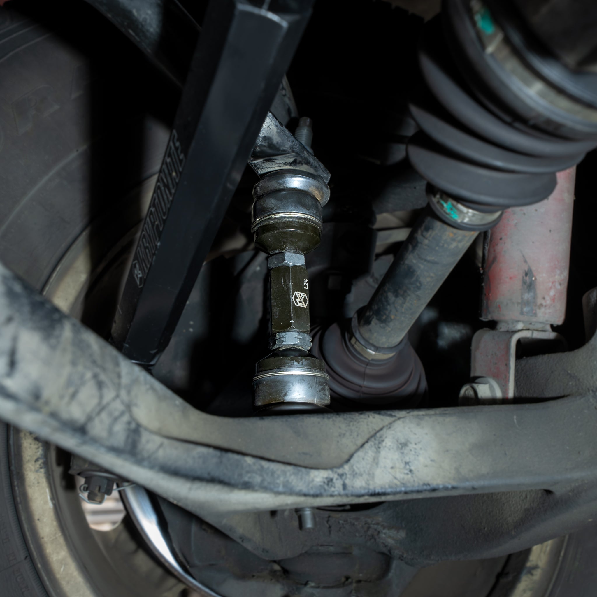 Kryptonite Front Swy Bar End Links for 1988-2006 GM Trucks