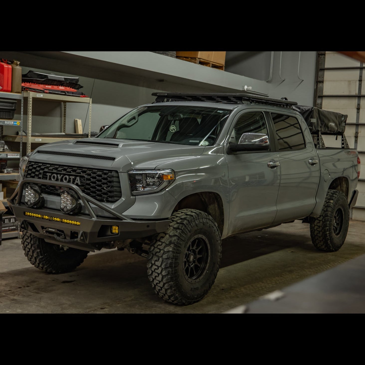 Tundra Overland Series Front Bumper / 2nd Gen / 2014-2021