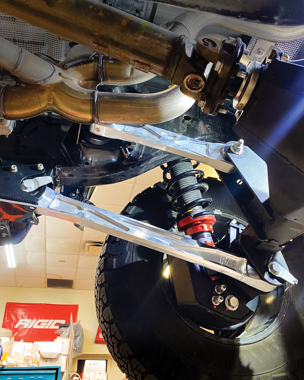 2024 Ranger Raptor rear suspension kit featuring billet aluminum arms and Ultra-Flex joints for enhanced offroad performance.