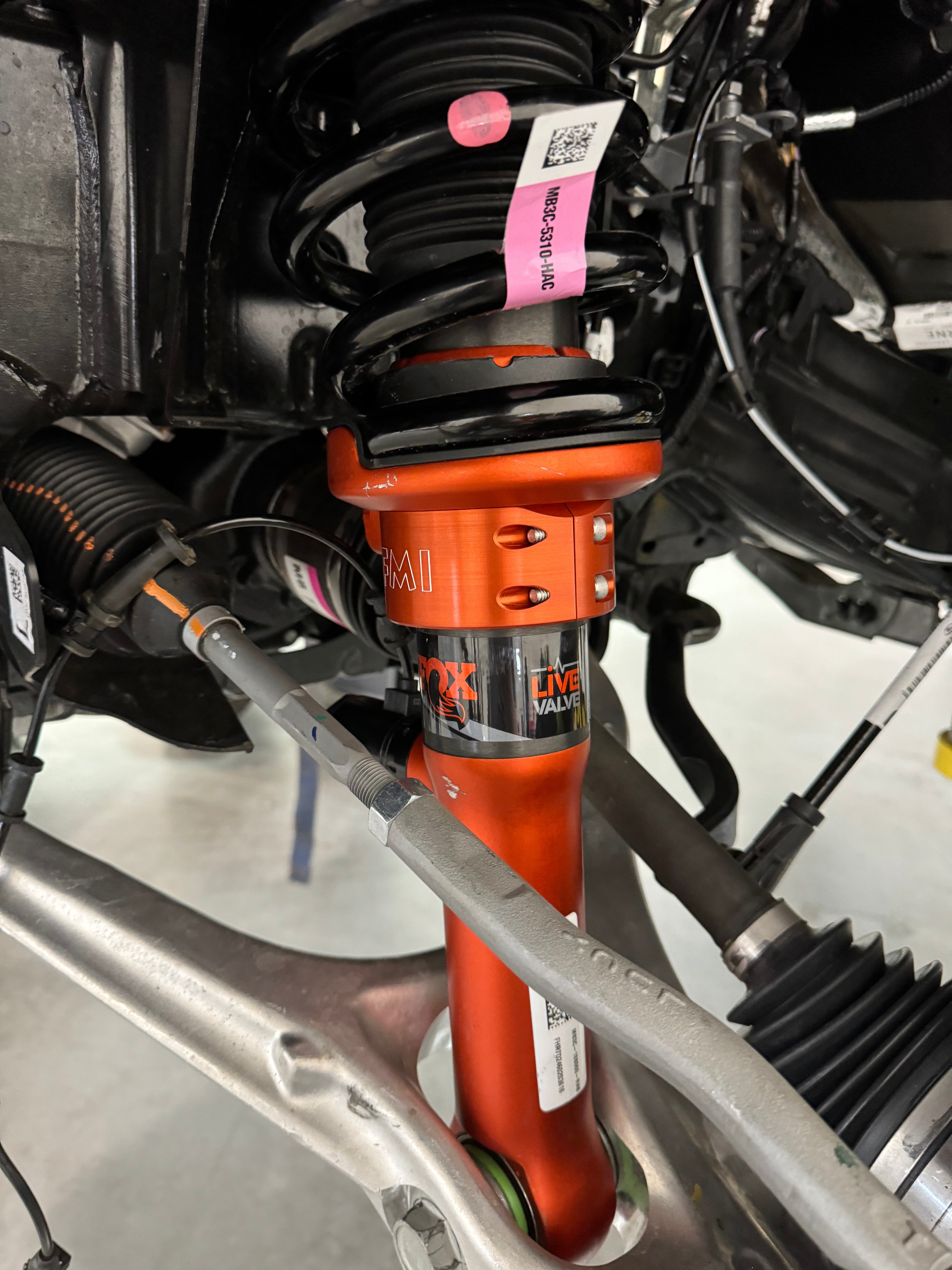 2024+ Ranger Raptor Spring Collar Lift Kit showcasing adjustable lift options of 1.5", 2", and 2.5" for enhanced offroad performance.