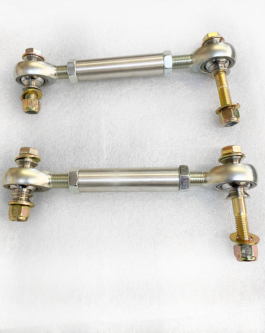 2024+ Ranger Raptor sway bar links designed for stock sway bar and fabricated arms, featuring durable construction and hardware.