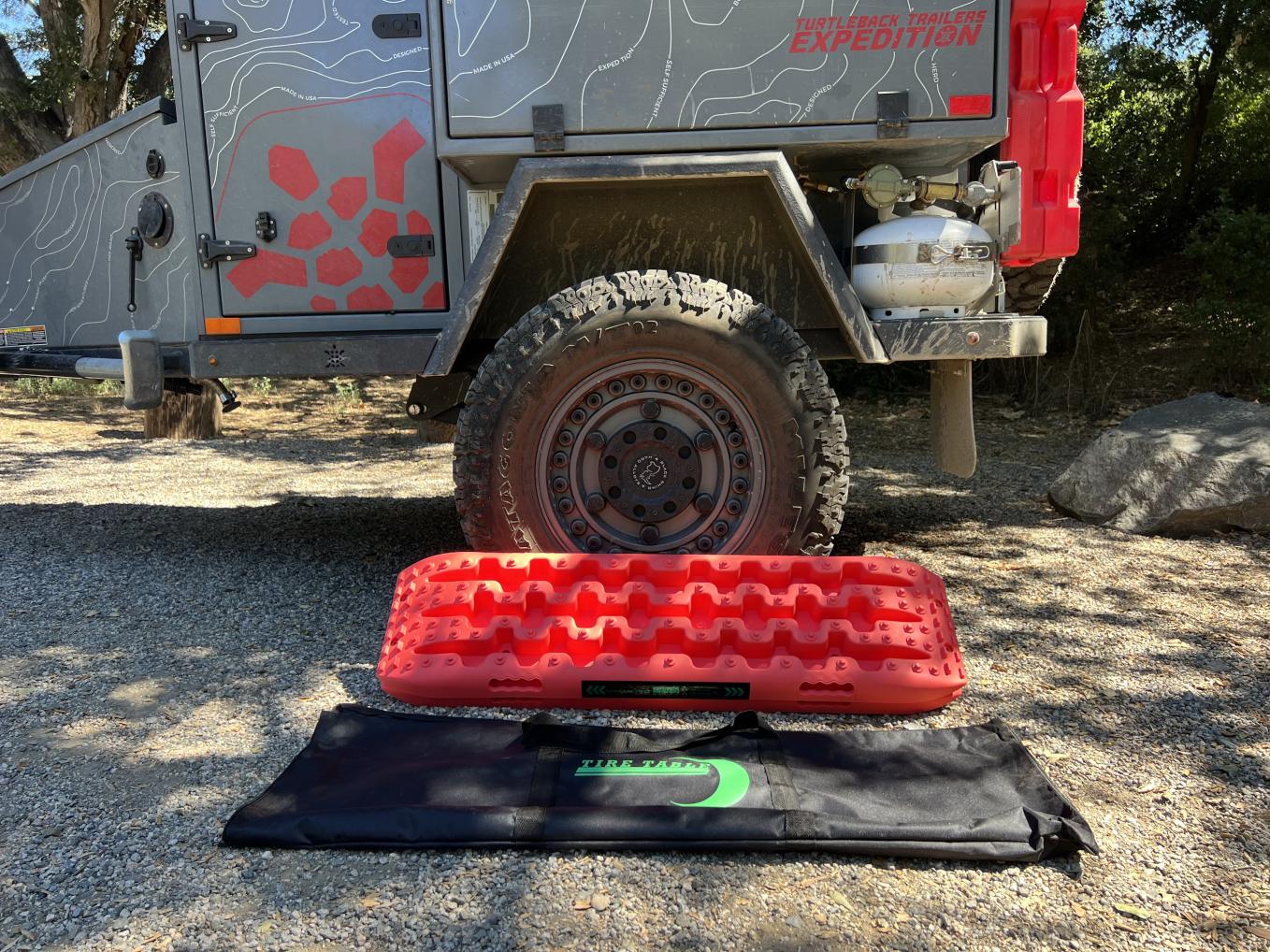 Tire Table Off Road Recovery Boards (2 pack with bag)