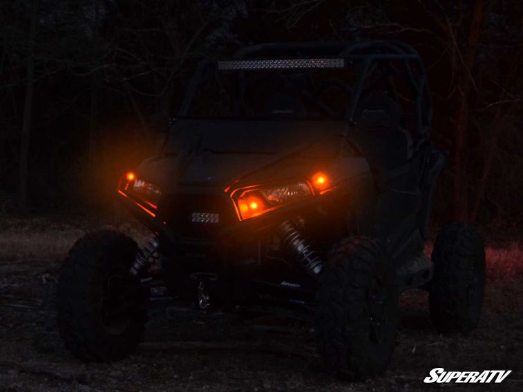 Polaris Ranger 1000 2018 + Plug & Play Turn Signal Kit (6 LED kit) by SuperATV