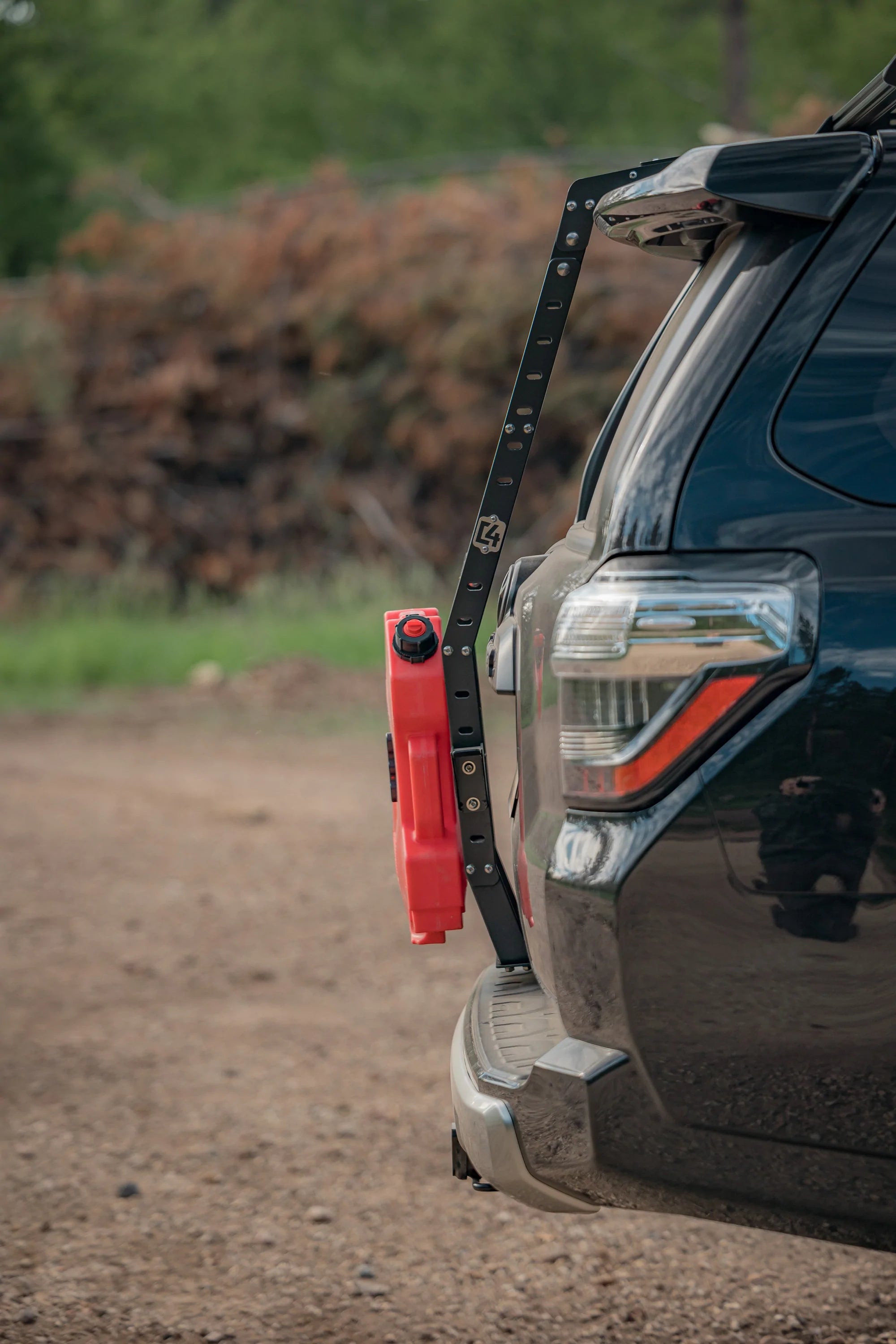 SUMMIT HATCH LADDER / 5TH GEN Previous Next 4RUNNER  / 2010+