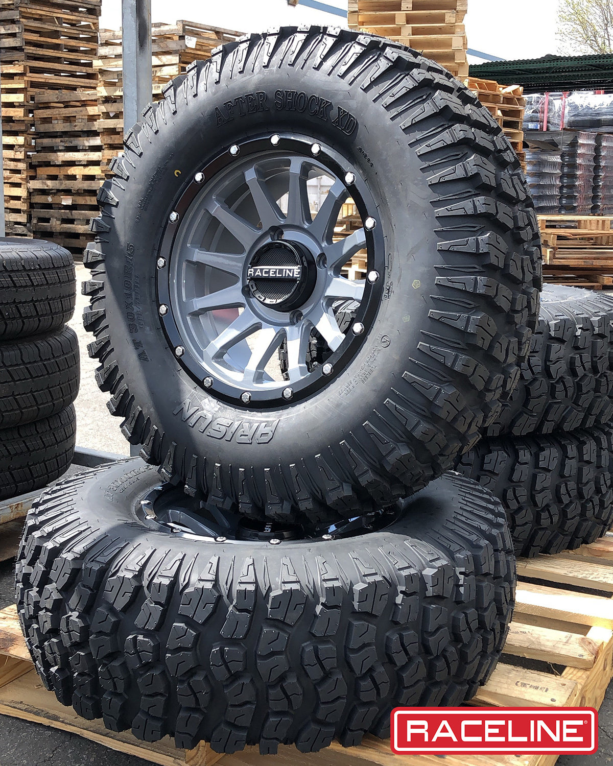 A95SG Trophy Simulated Beadlock wheel with rugged tire, showcasing a durable design ideal for offroad vehicles.