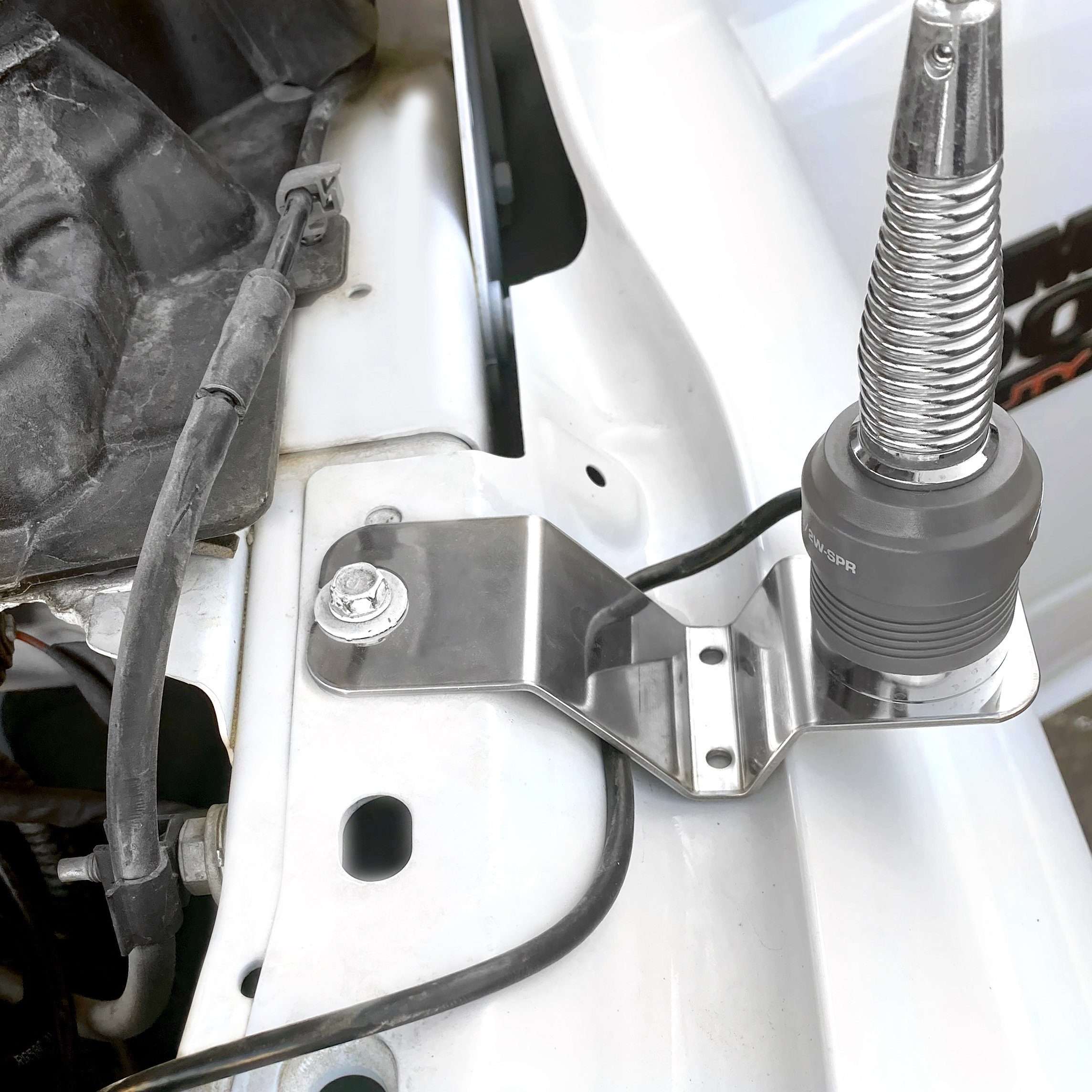 Fender Antenna Mount for Dodge Ram